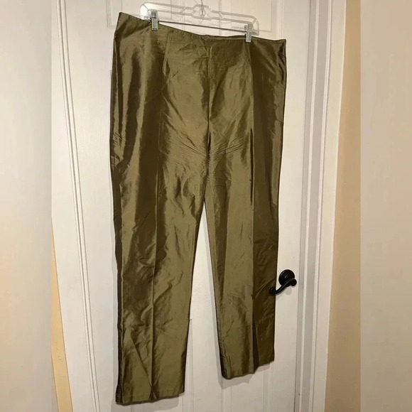 Connie Robertson 100% Silk Olive Green Suit Pants - Picture 2 of 11